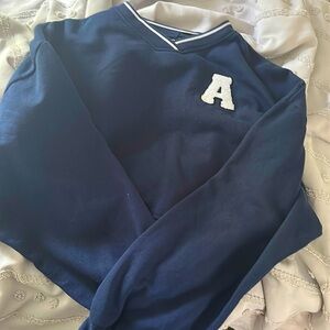 Baggy crop top